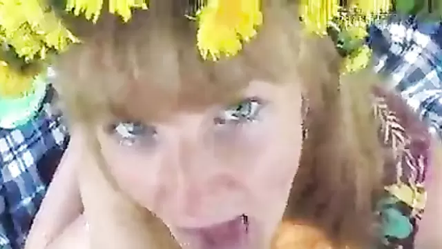Beautiful blowjob from Russian slut in the great outdoors